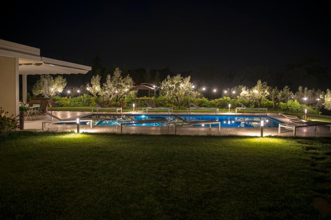 Giuliveto Bed And Breakfast Foligno Exterior photo